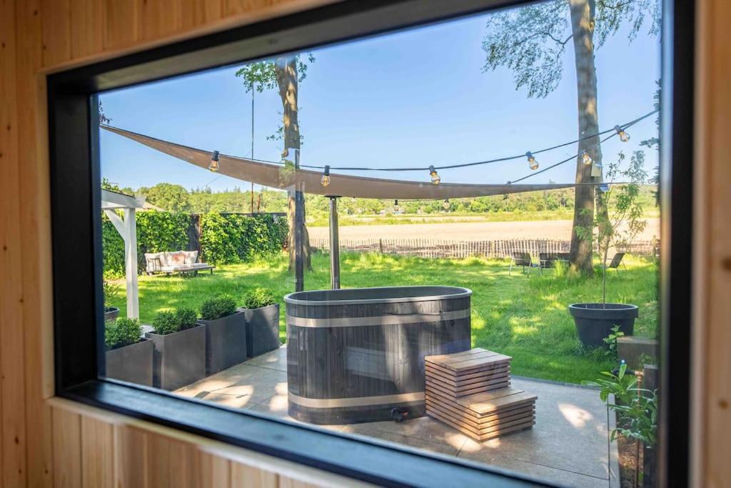 86, Bed & Outdoor Wellness - Sauna, Hottub, Icebath & Outdoor Shower Included! Oisterwijk Buitenkant foto